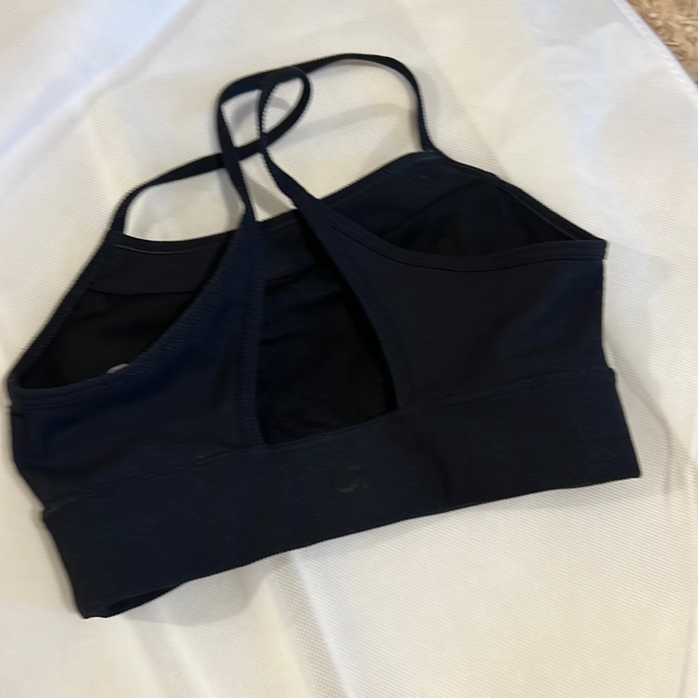 Gap sports bra with size tag cut off - navy color